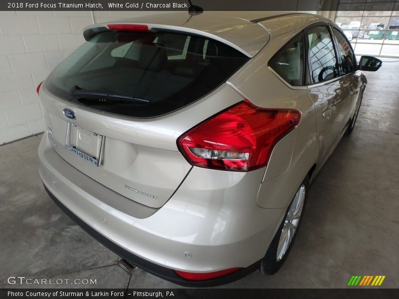 White Gold / Charcoal Black 2018 Ford Focus Titanium Hatch