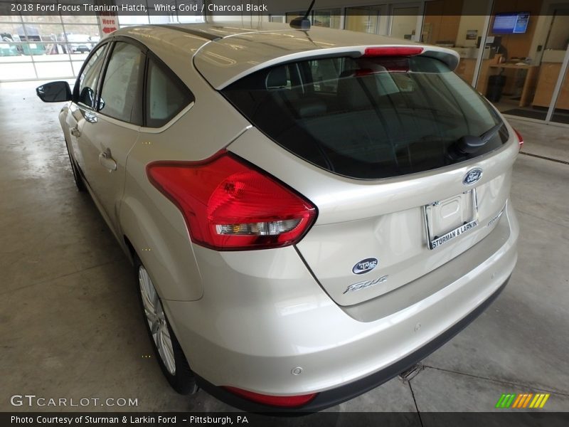White Gold / Charcoal Black 2018 Ford Focus Titanium Hatch