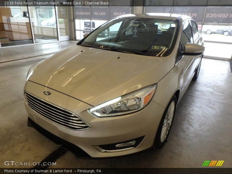 White Gold / Charcoal Black 2018 Ford Focus Titanium Hatch