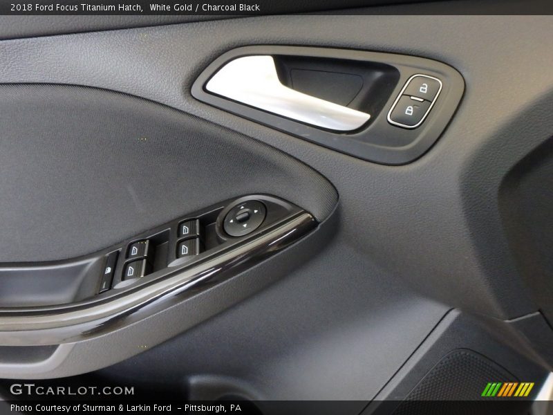 White Gold / Charcoal Black 2018 Ford Focus Titanium Hatch