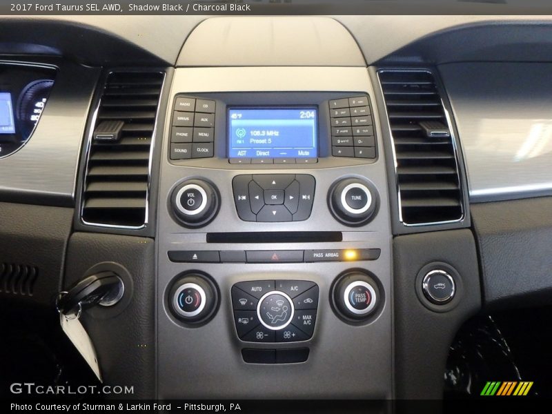 Shadow Black / Charcoal Black 2017 Ford Taurus SEL AWD