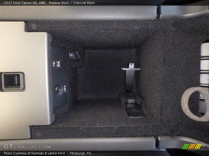 Shadow Black / Charcoal Black 2017 Ford Taurus SEL AWD