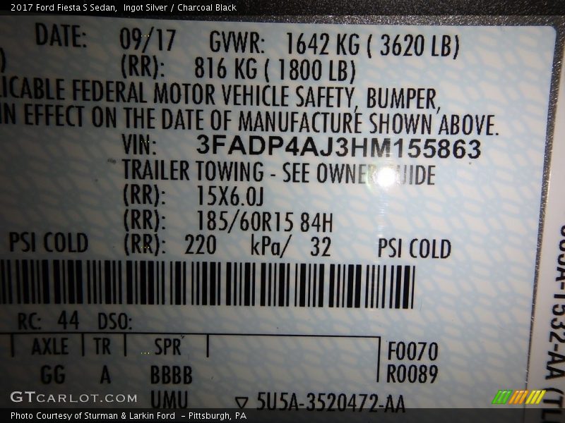 Ingot Silver / Charcoal Black 2017 Ford Fiesta S Sedan