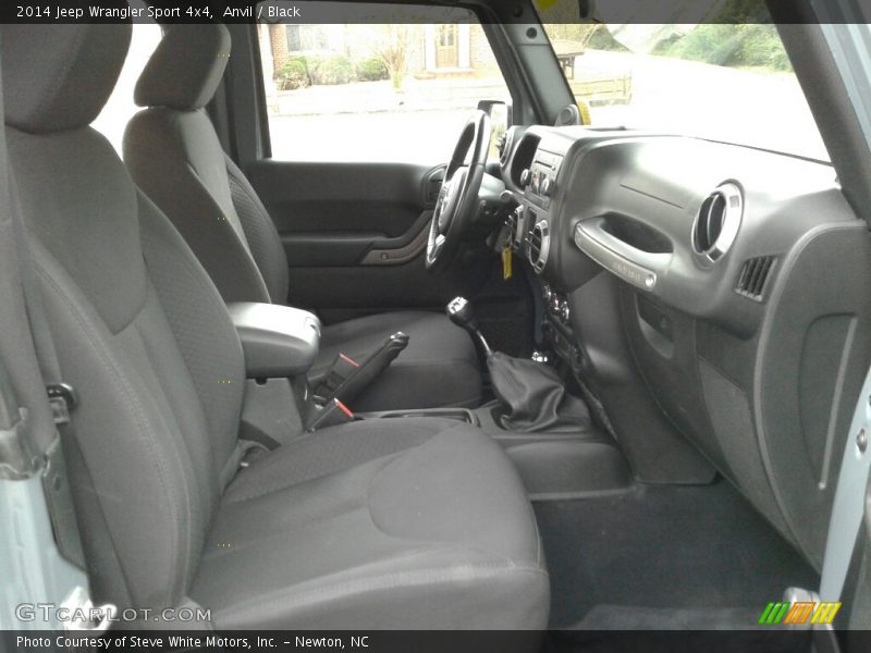 Anvil / Black 2014 Jeep Wrangler Sport 4x4