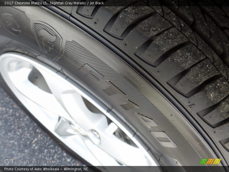 Nightfall Gray Metallic / Jet Black 2017 Chevrolet Malibu LS