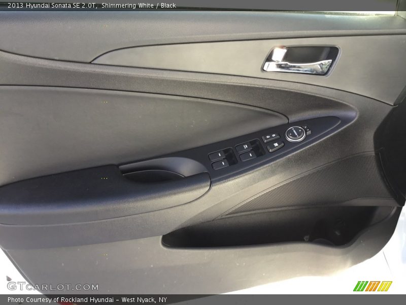 Shimmering White / Black 2013 Hyundai Sonata SE 2.0T