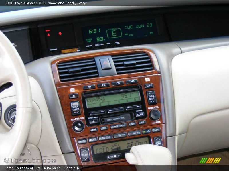 Woodland Pearl / Ivory 2000 Toyota Avalon XLS