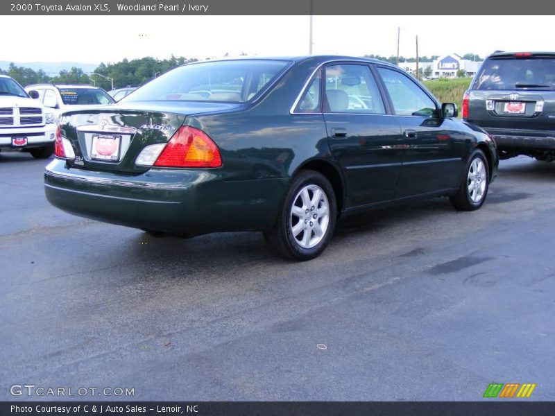 Woodland Pearl / Ivory 2000 Toyota Avalon XLS
