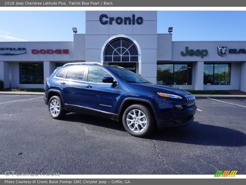 Patriot Blue Pearl / Black 2018 Jeep Cherokee Latitude Plus