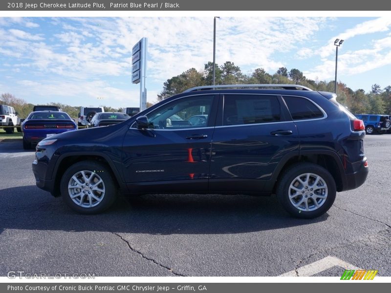 Patriot Blue Pearl / Black 2018 Jeep Cherokee Latitude Plus