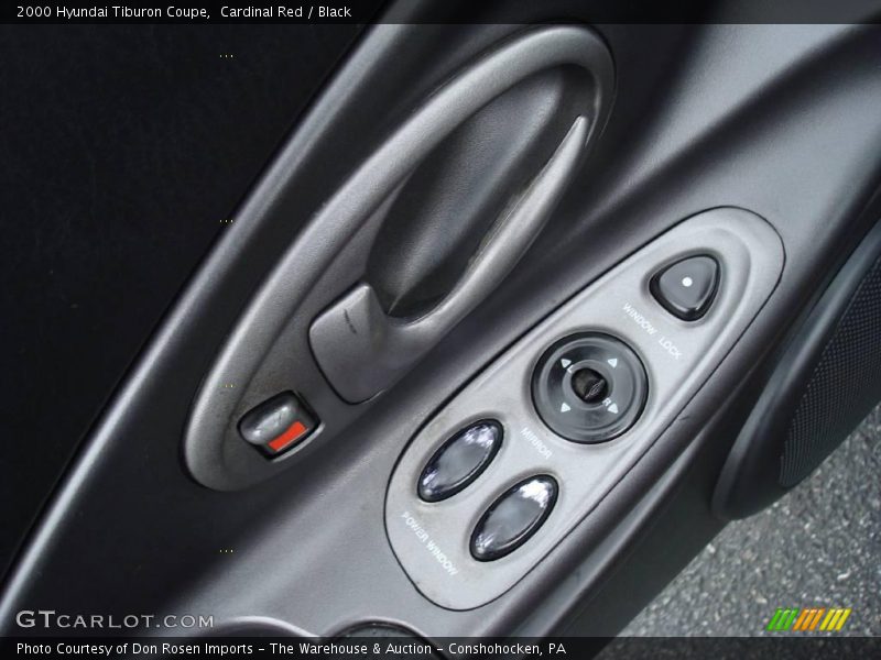 Cardinal Red / Black 2000 Hyundai Tiburon Coupe