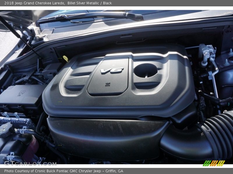 Billet Silver Metallic / Black 2018 Jeep Grand Cherokee Laredo