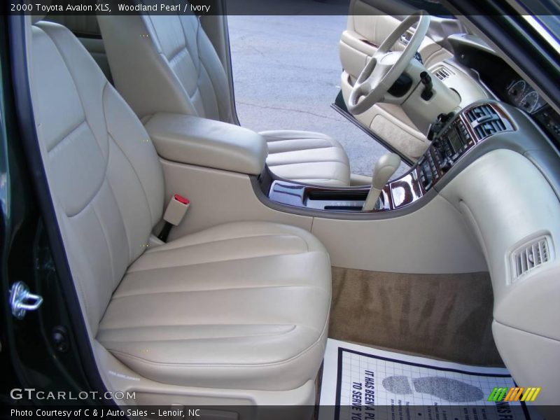 Woodland Pearl / Ivory 2000 Toyota Avalon XLS