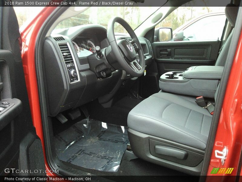 Flame Red / Black/Diesel Gray 2018 Ram 1500 Express Crew Cab 4x4