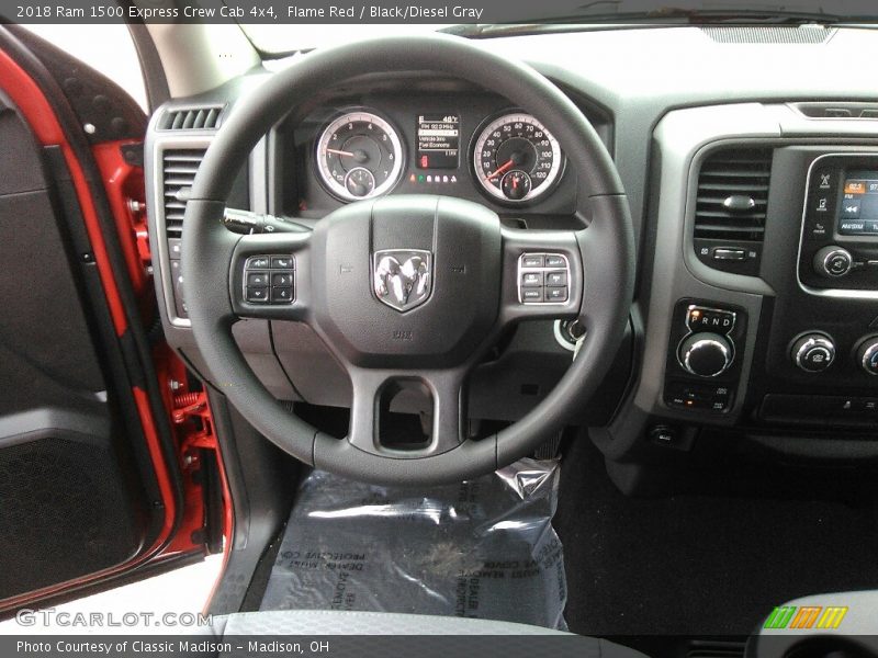 Flame Red / Black/Diesel Gray 2018 Ram 1500 Express Crew Cab 4x4