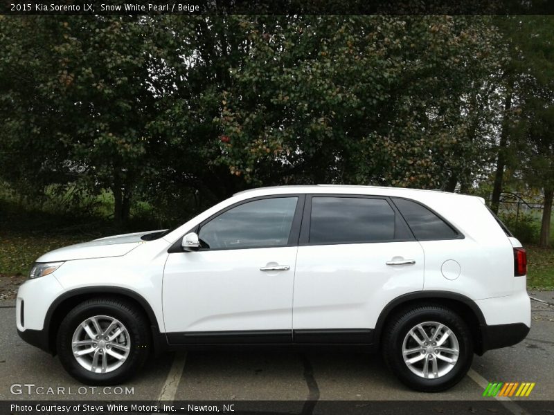 Snow White Pearl / Beige 2015 Kia Sorento LX
