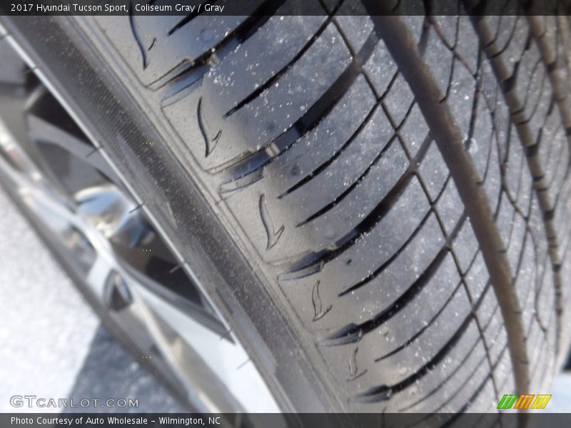 Coliseum Gray / Gray 2017 Hyundai Tucson Sport