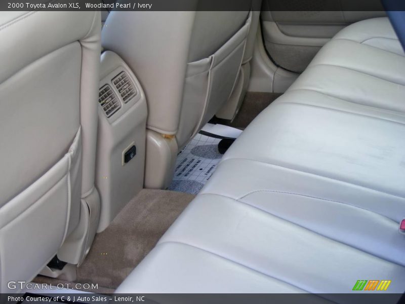 Woodland Pearl / Ivory 2000 Toyota Avalon XLS