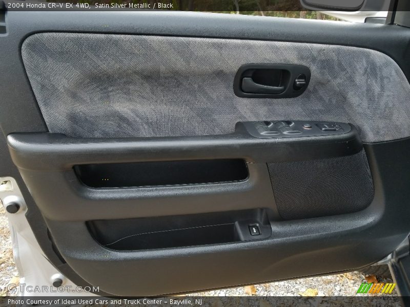 Satin Silver Metallic / Black 2004 Honda CR-V EX 4WD