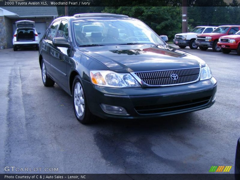 Woodland Pearl / Ivory 2000 Toyota Avalon XLS