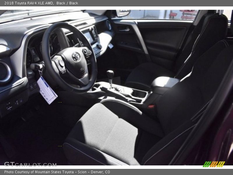 Black / Black 2018 Toyota RAV4 XLE AWD