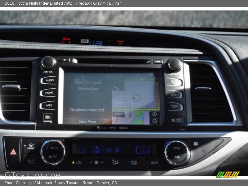 Predawn Gray Mica / Ash 2018 Toyota Highlander Limited AWD