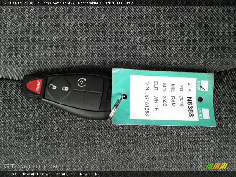 Bright White / Black/Diesel Gray 2018 Ram 2500 Big Horn Crew Cab 4x4
