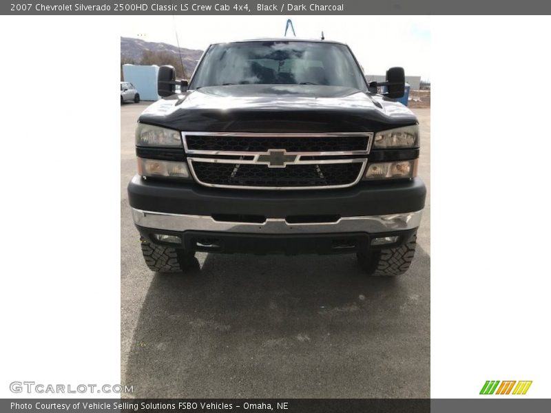 Black / Dark Charcoal 2007 Chevrolet Silverado 2500HD Classic LS Crew Cab 4x4