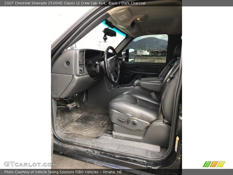 Black / Dark Charcoal 2007 Chevrolet Silverado 2500HD Classic LS Crew Cab 4x4