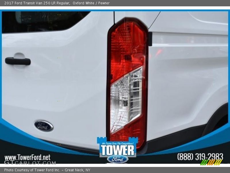 Oxford White / Pewter 2017 Ford Transit Van 250 LR Regular