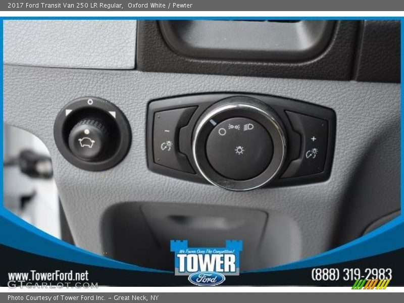 Oxford White / Pewter 2017 Ford Transit Van 250 LR Regular