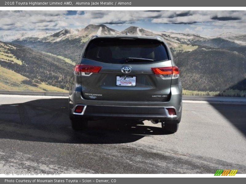 Alumina Jade Metallic / Almond 2018 Toyota Highlander Limited AWD