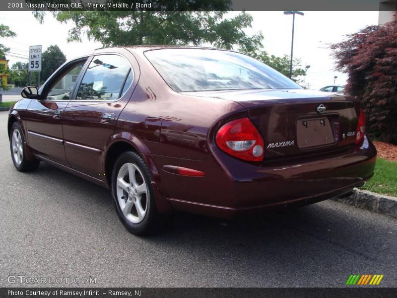 Merlot Metallic / Blond 2001 Nissan Maxima GLE