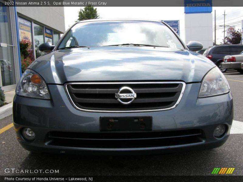 Opal Blue Metallic / Frost Gray 2002 Nissan Altima 2.5 S