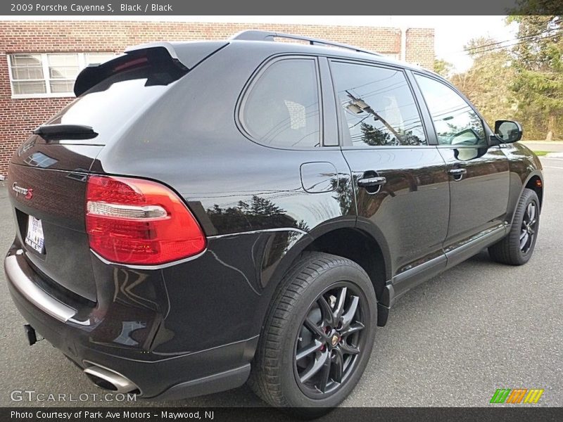 Black / Black 2009 Porsche Cayenne S