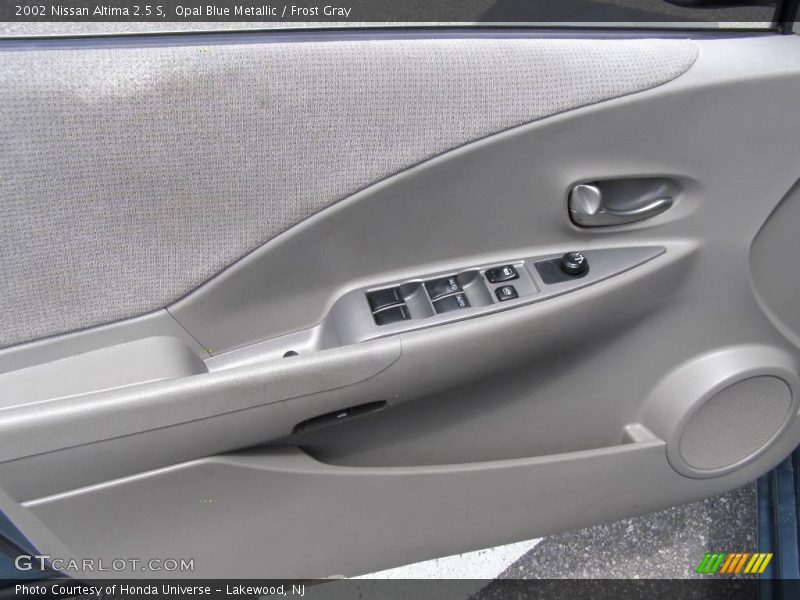 Opal Blue Metallic / Frost Gray 2002 Nissan Altima 2.5 S