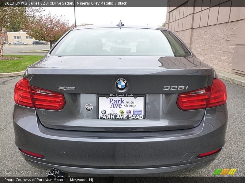 Mineral Grey Metallic / Black 2013 BMW 3 Series 328i xDrive Sedan