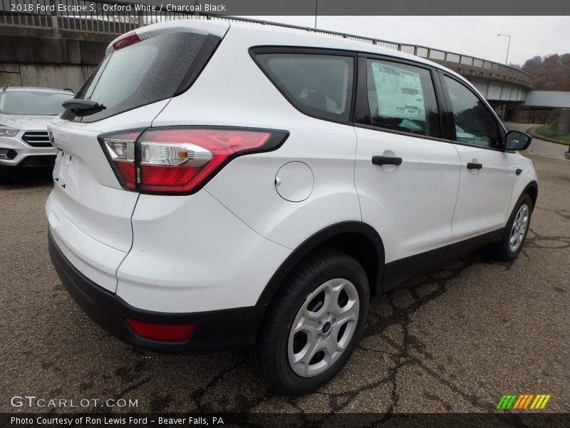 Oxford White / Charcoal Black 2018 Ford Escape S