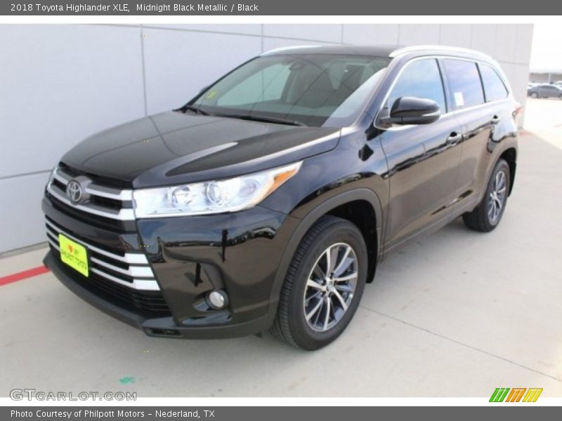 Midnight Black Metallic / Black 2018 Toyota Highlander XLE