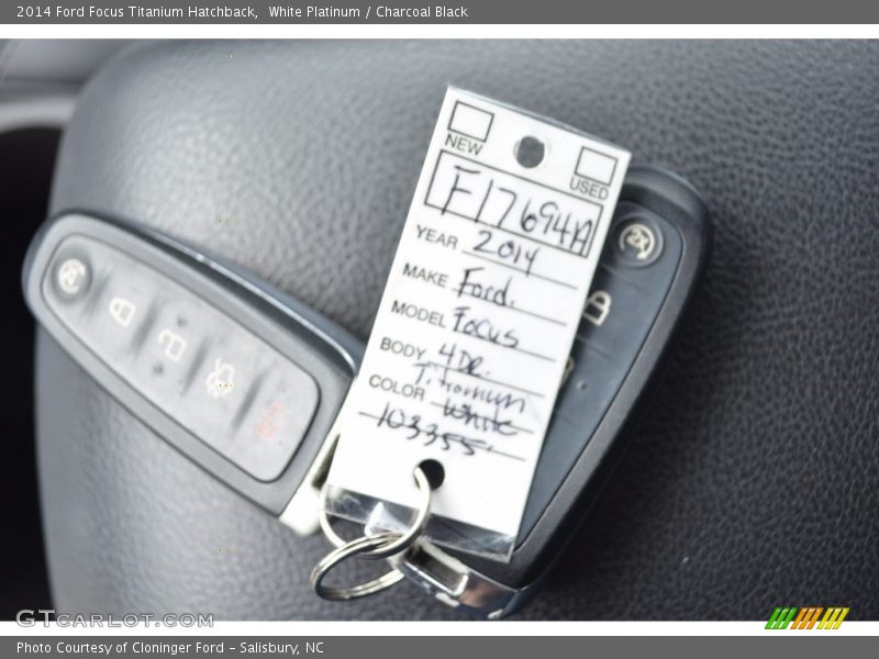 White Platinum / Charcoal Black 2014 Ford Focus Titanium Hatchback