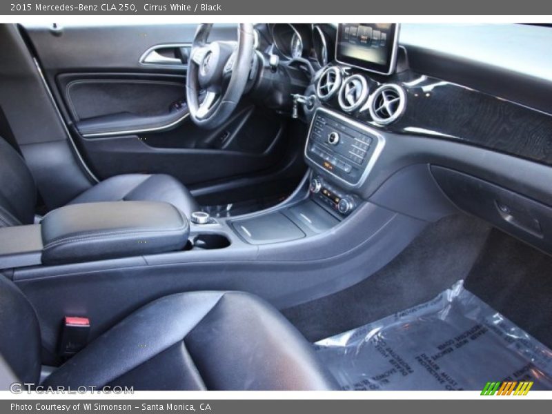 Cirrus White / Black 2015 Mercedes-Benz CLA 250
