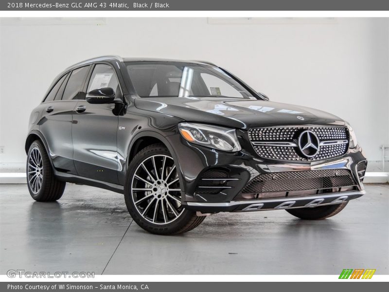 Front 3/4 View of 2018 GLC AMG 43 4Matic