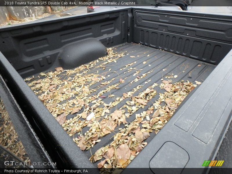 Midnight Black Metallic / Graphite 2018 Toyota Tundra SR5 Double Cab 4x4