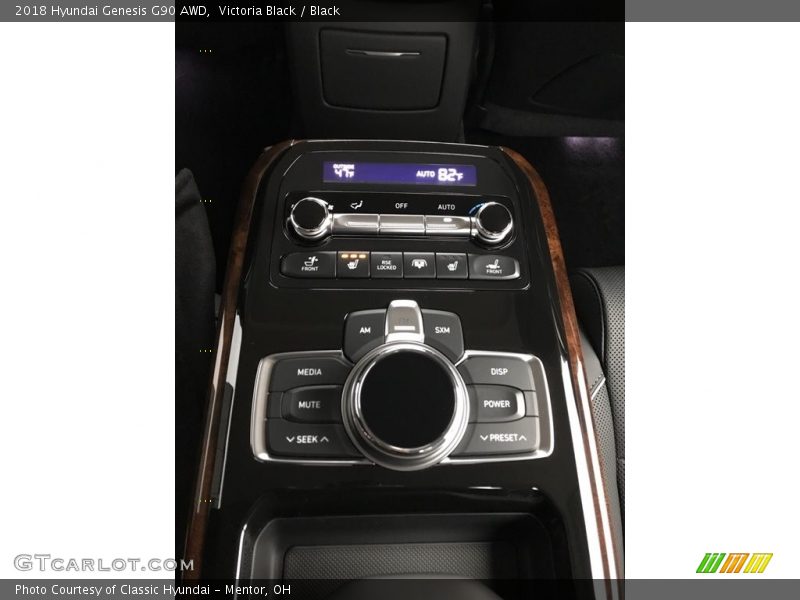 Controls of 2018 Genesis G90 AWD