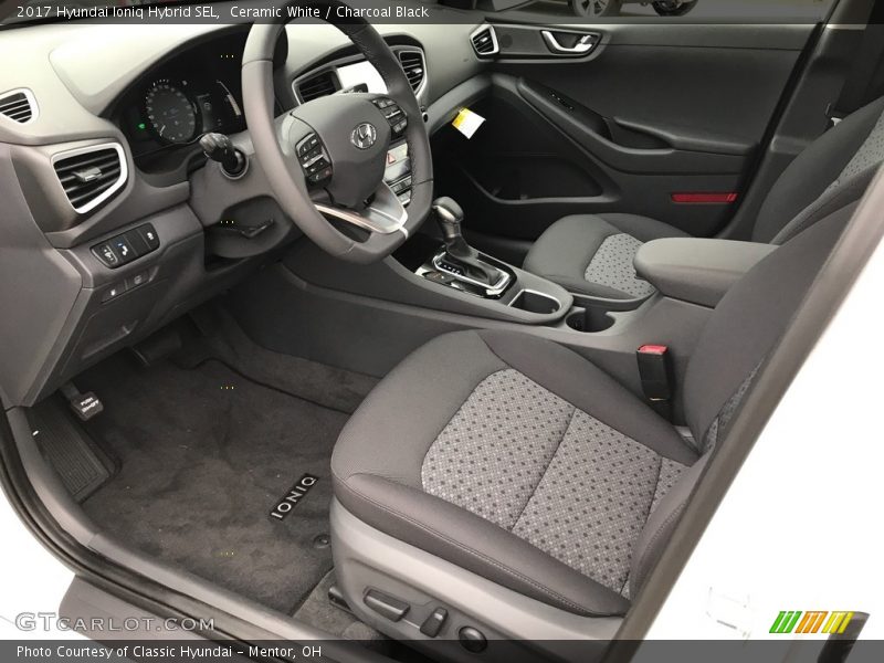 Ceramic White / Charcoal Black 2017 Hyundai Ioniq Hybrid SEL