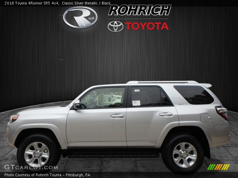 Classic Silver Metallic / Black 2018 Toyota 4Runner SR5 4x4