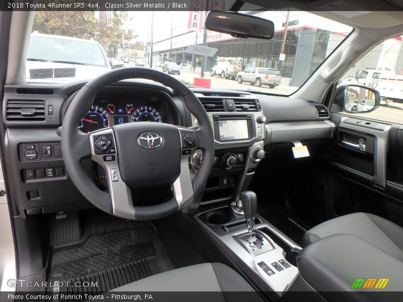 Classic Silver Metallic / Black 2018 Toyota 4Runner SR5 4x4