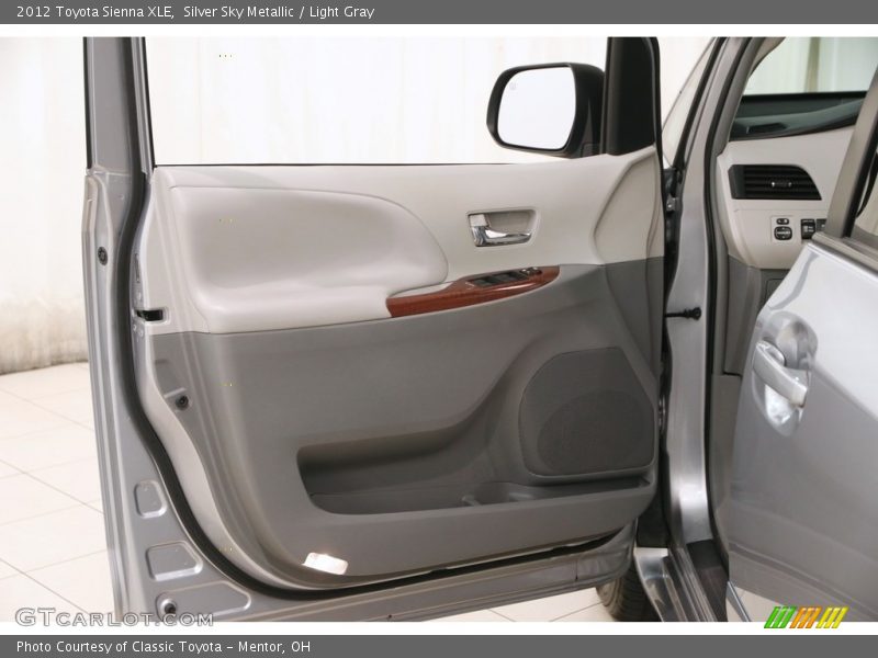 Silver Sky Metallic / Light Gray 2012 Toyota Sienna XLE