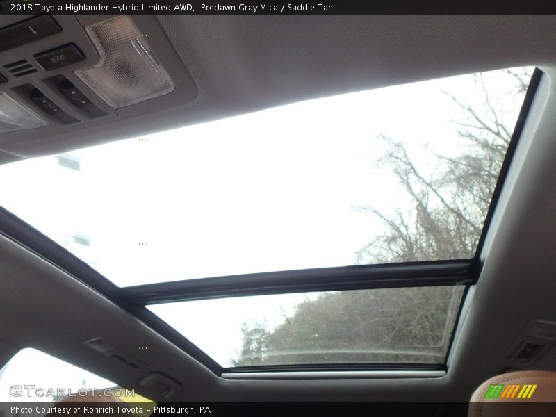 Sunroof of 2018 Highlander Hybrid Limited AWD