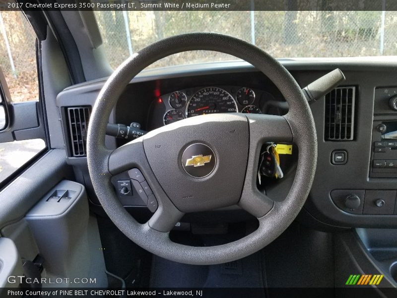 Summit White / Medium Pewter 2017 Chevrolet Express 3500 Passenger LT